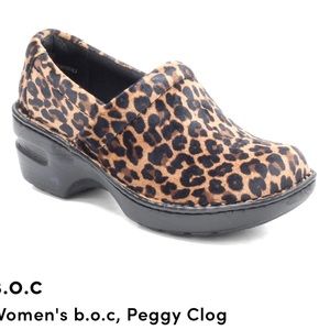 NWOB - B.O.C PEGGY Clog. Leopard fabric upper. Size:10M.